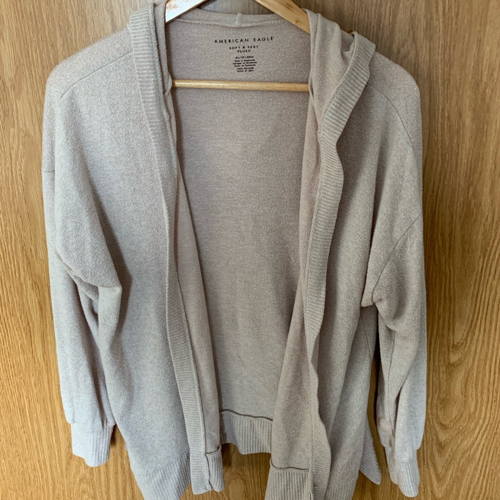 Comfy Cozy American Eagle Cardigan